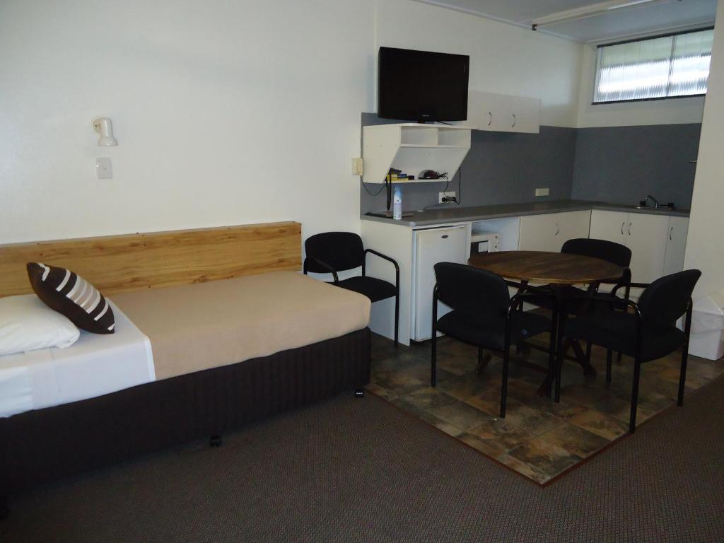 Moondarra Motel Innisfail Room photo