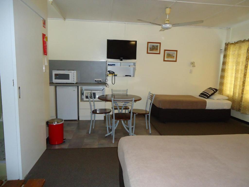 Moondarra Motel Innisfail Room photo